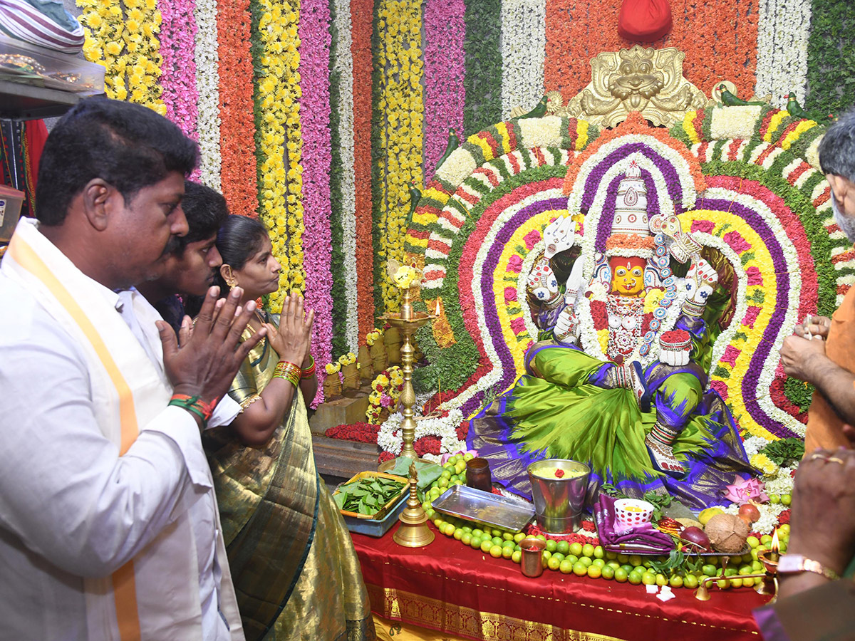 Tataiahgunta Gangamma Jatara in Tirupati Photos64