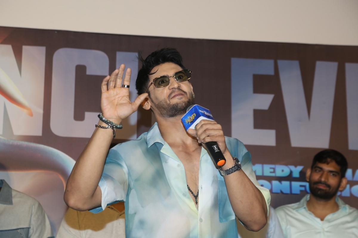 Gam Gam Ganesha Movie Trailer Launch Photos11