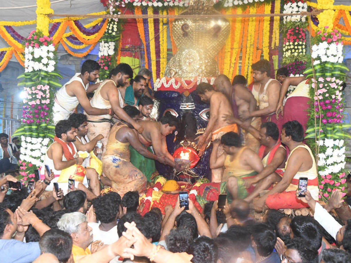 Last Day Of Tirupati Sri Tataya Gunta Gangamma Jatara14