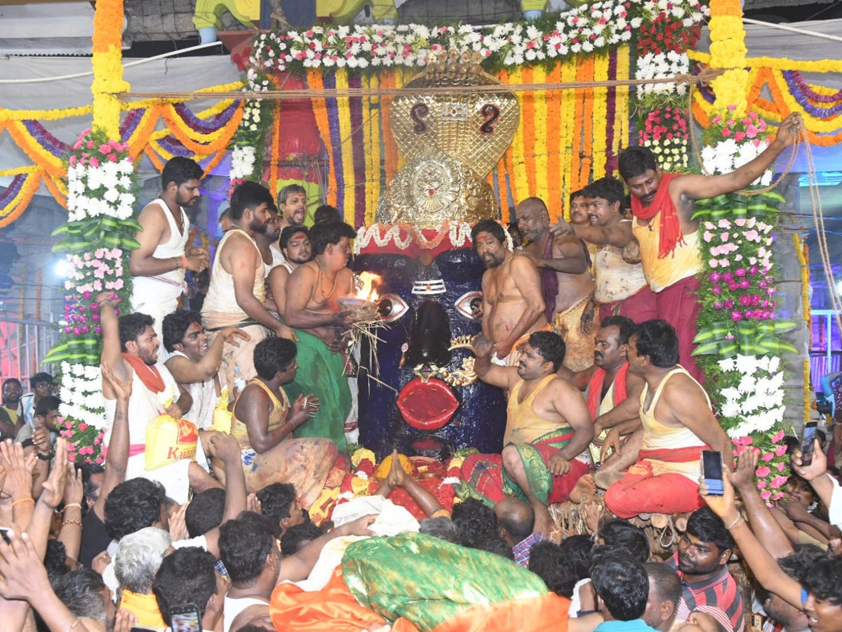 Last Day Of Tirupati Sri Tataya Gunta Gangamma Jatara15