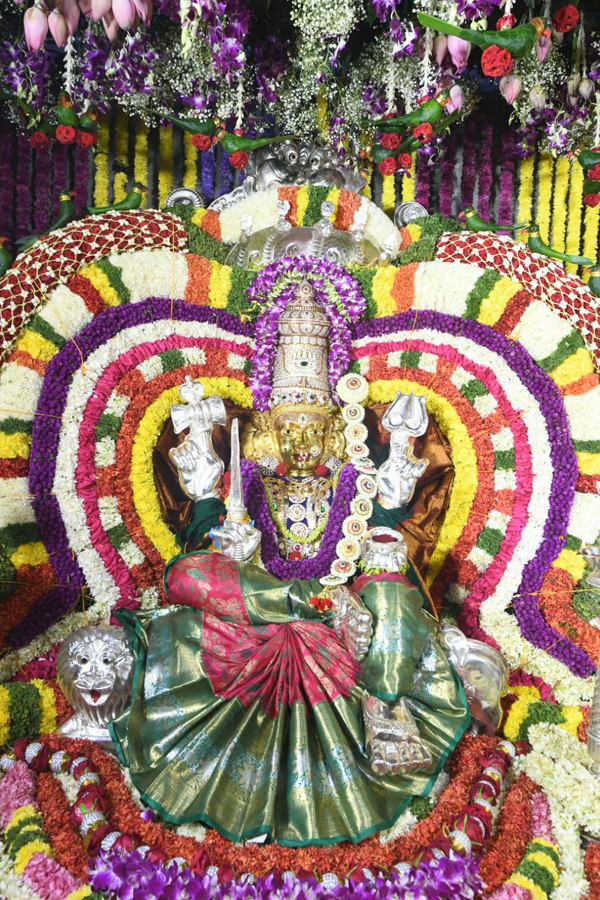 Last Day Of Tirupati Sri Tataya Gunta Gangamma Jatara3