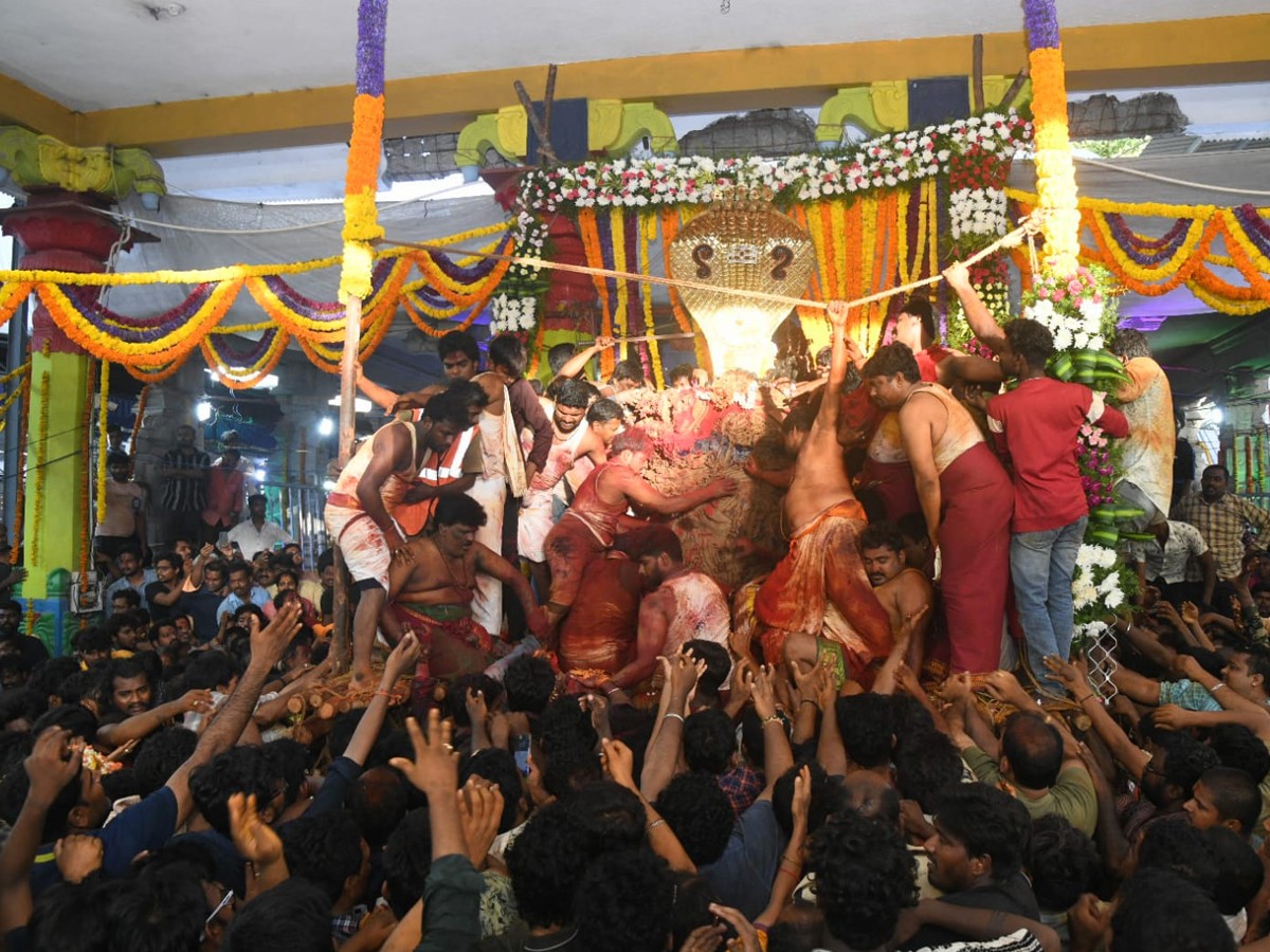 Last Day Of Tirupati Sri Tataya Gunta Gangamma Jatara37