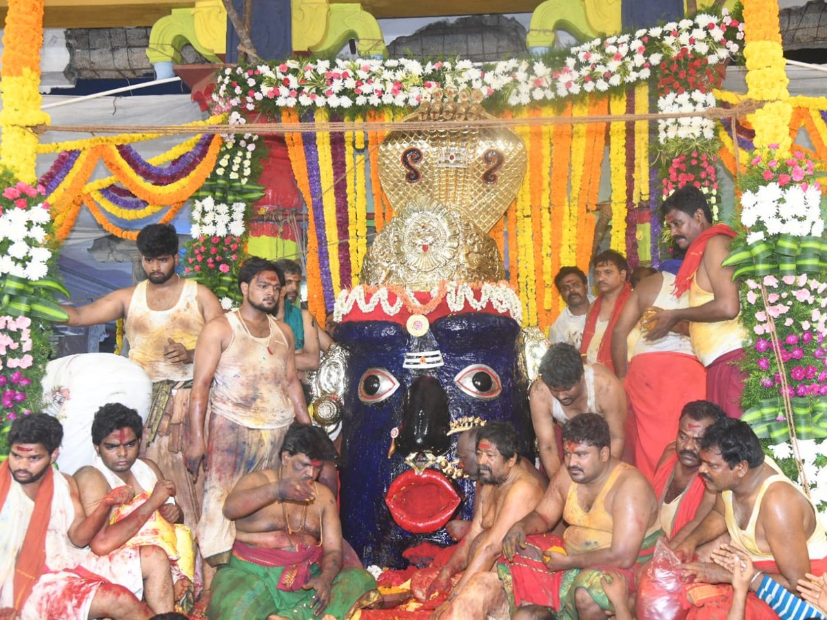 Last Day Of Tirupati Sri Tataya Gunta Gangamma Jatara8