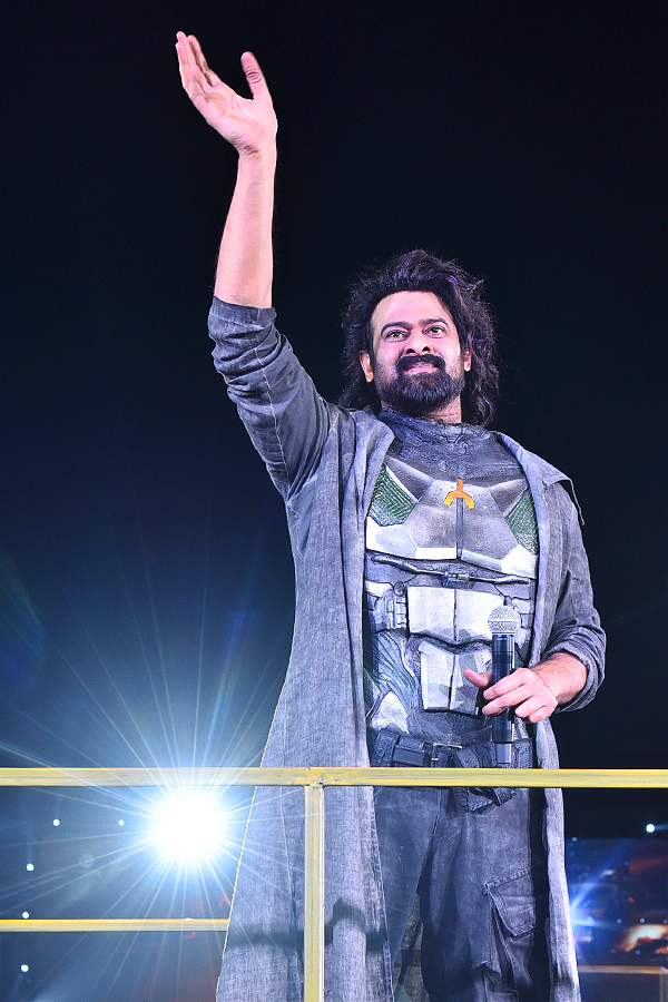 Prabhas Makes a Grand Entry At Kalki 2898 AD Hyderabad Event Photos2