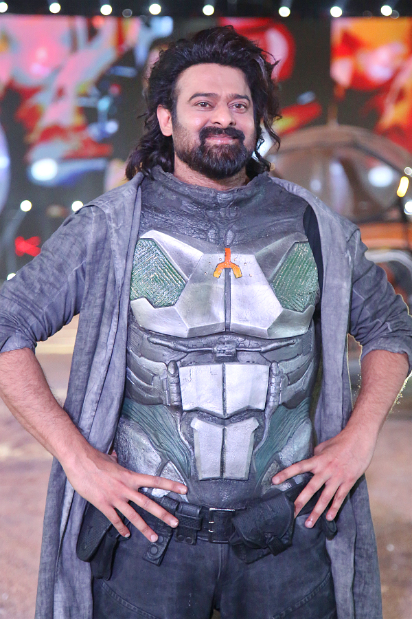 Prabhas Makes a Grand Entry At Kalki 2898 AD Hyderabad Event Photos3