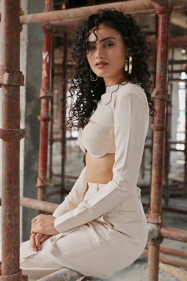 Shaitaan fame Janki Bodiwala Latest Photos19