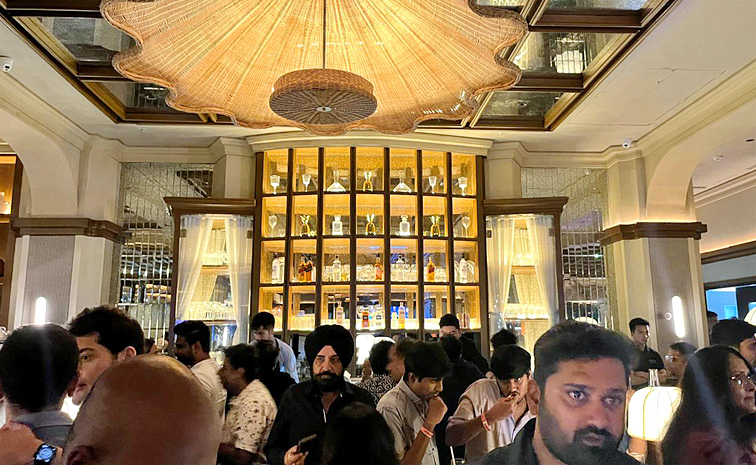 Virat Kohlis restaurant In Hyderabad Photos10