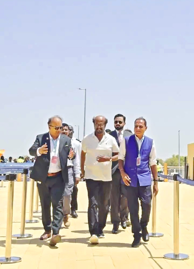 Rajinikanth Visited BAPS Hindu Mandir Abu Dhabi Photos31