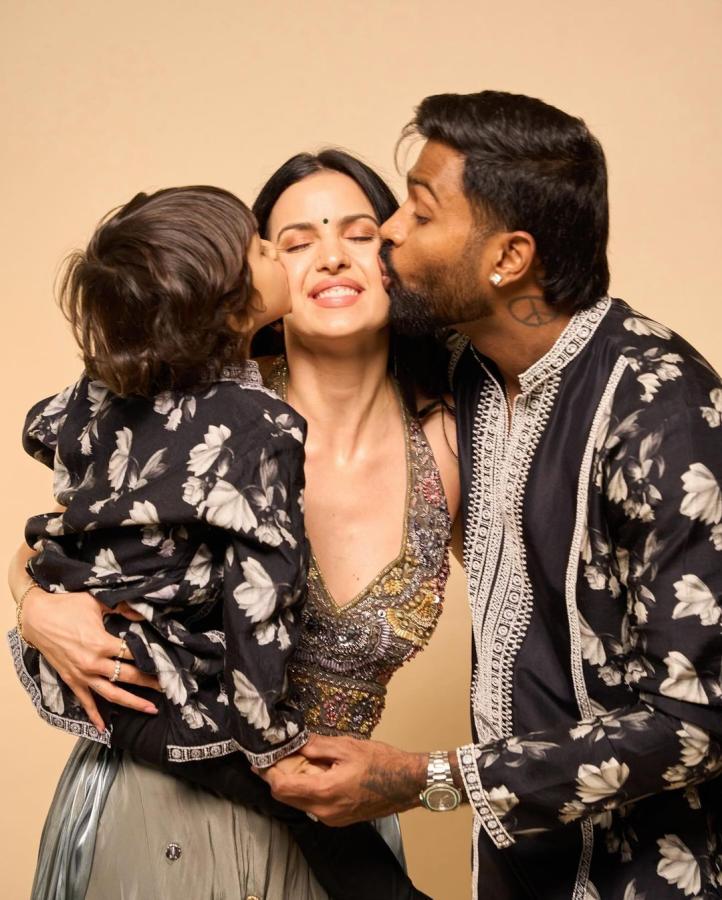 Hardik Pandya And Natasha Rare And Unseen Photos Trending Social Media Amid Divorce Rumours5