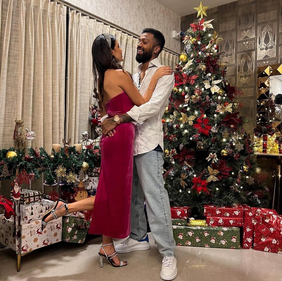 Hardik Pandya And Natasha Rare And Unseen Photos Trending Social Media Amid Divorce Rumours30