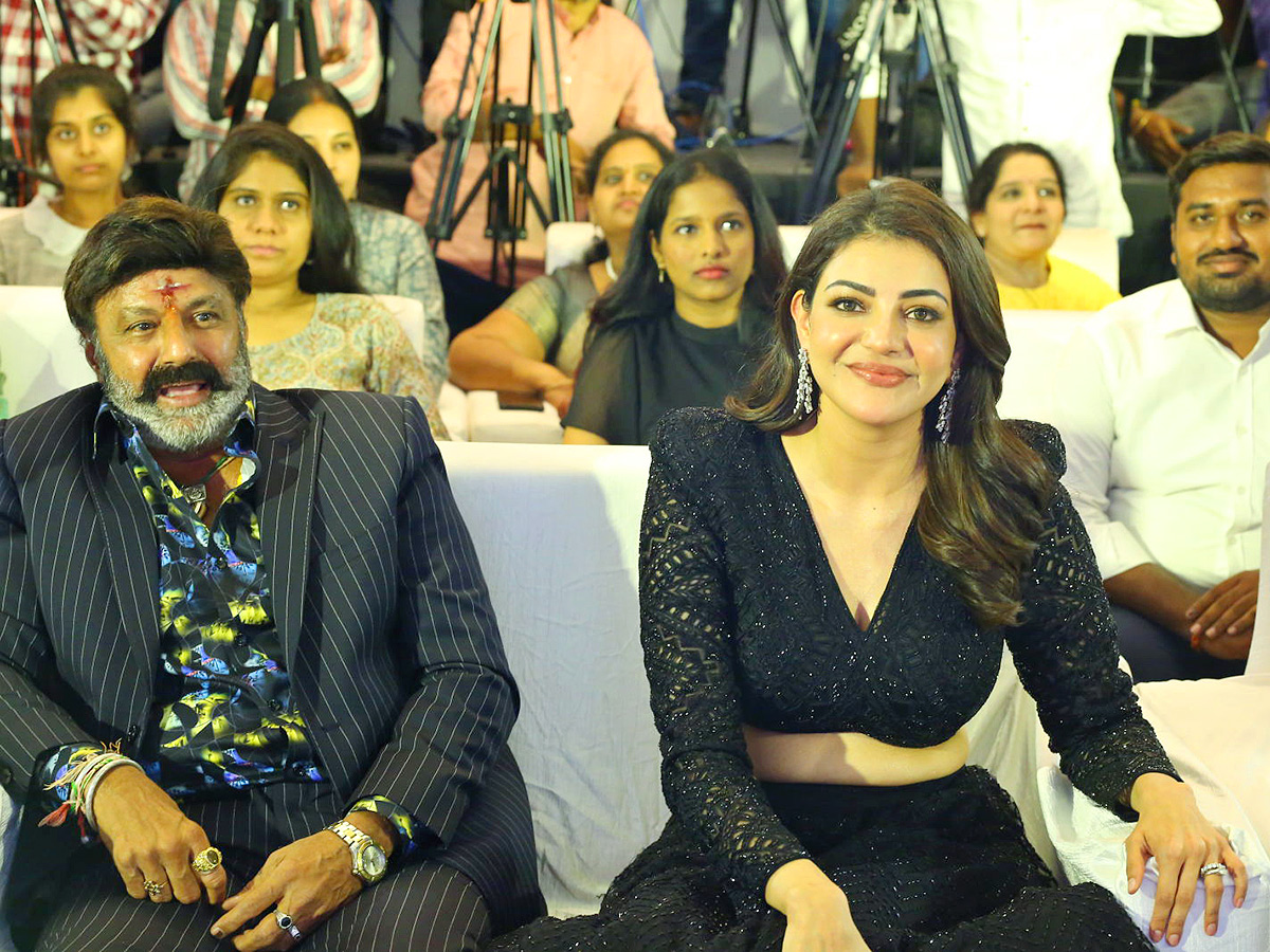 Kajal Aggarwal Satyabhama Trailer launch event Photos15