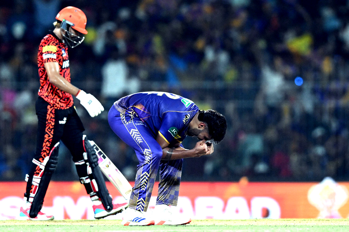 Kolkata Knight Riders beat Sunrisers Hyderabad by 8 wickets: Photos17