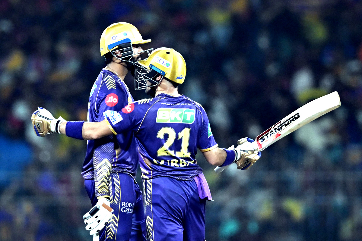 Kolkata Knight Riders beat Sunrisers Hyderabad by 8 wickets: Photos22