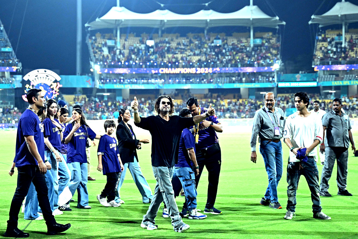 Kolkata Knight Riders beat Sunrisers Hyderabad by 8 wickets: Photos26