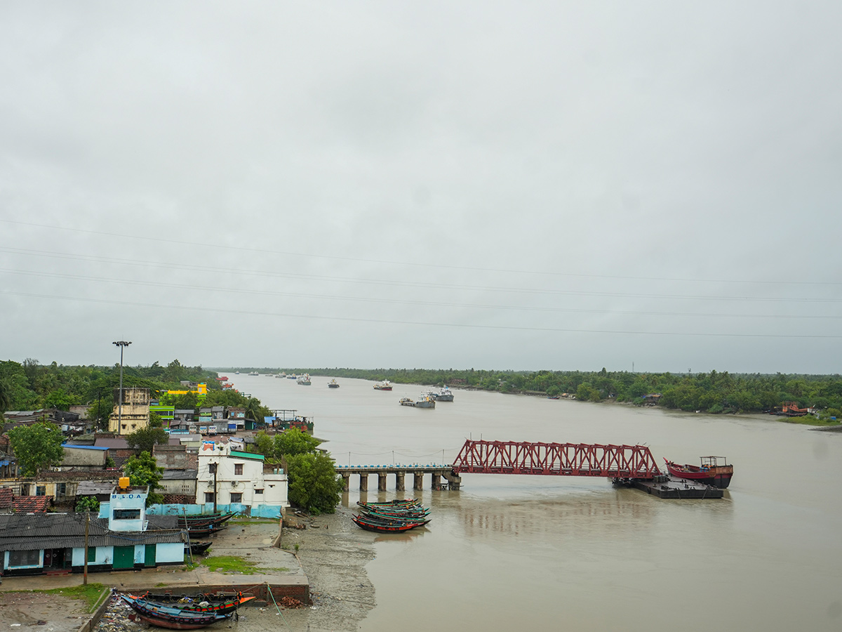 Cyclone Remal Latest Photos12