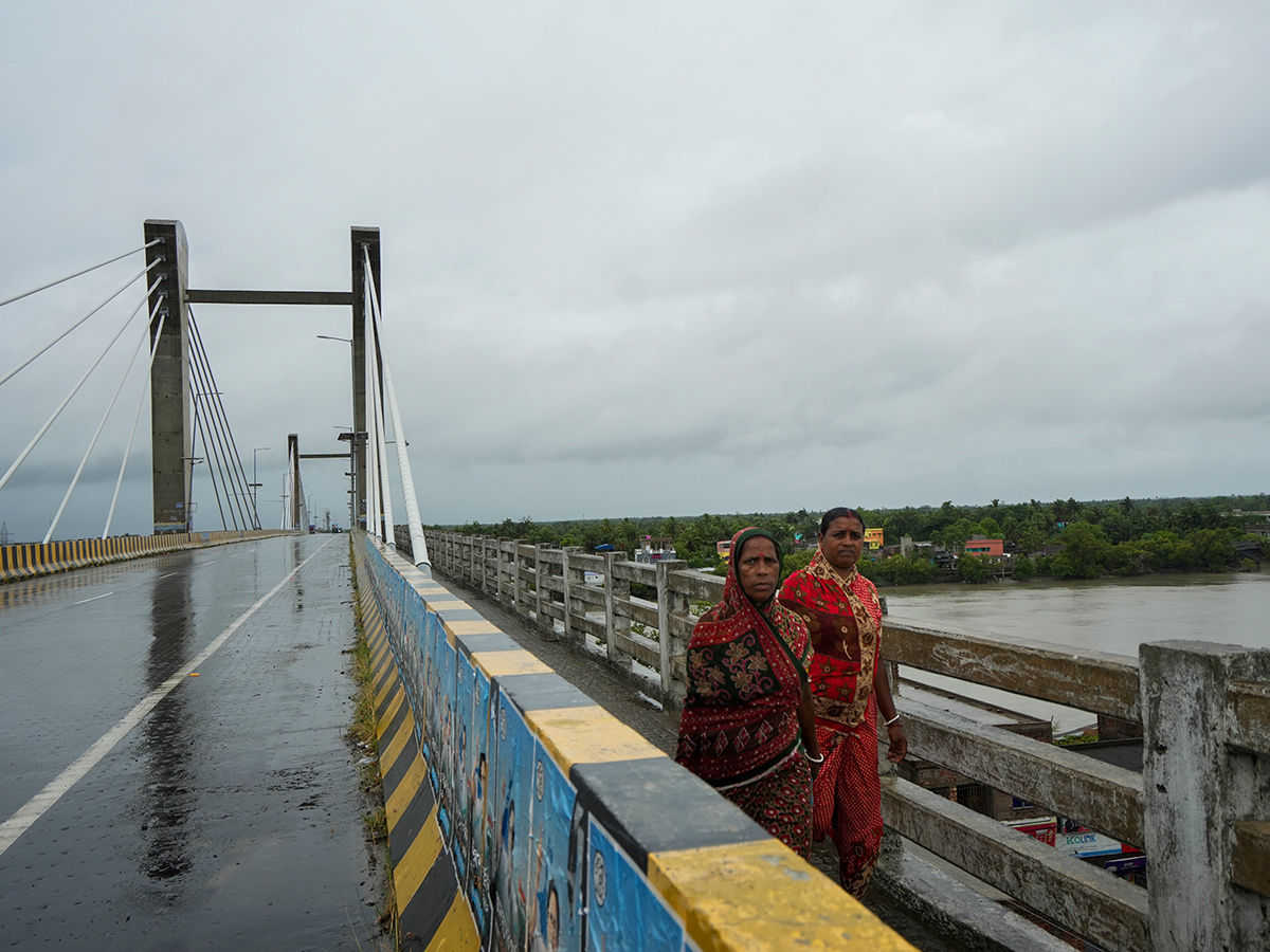 Cyclone Remal Latest Photos13