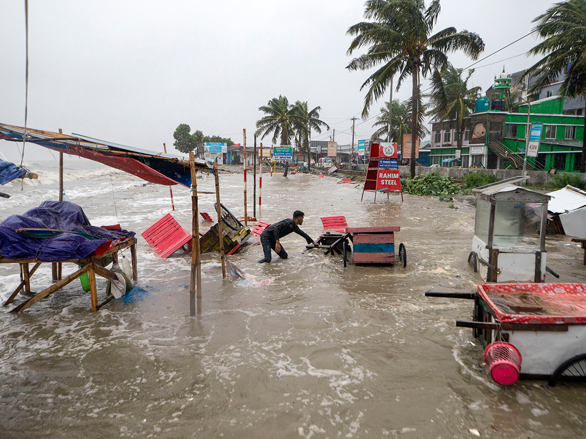 Cyclone Remal Latest Photos2