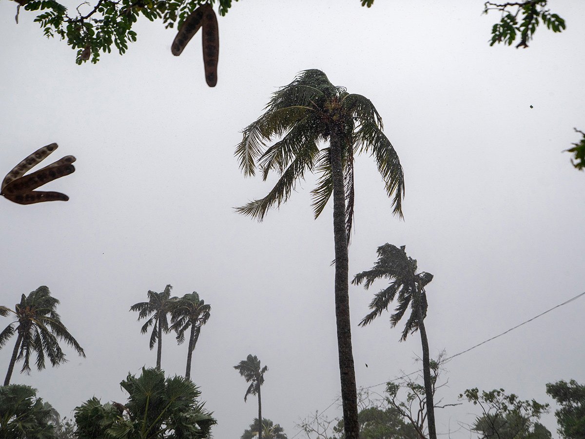 Cyclone Remal Latest Photos3