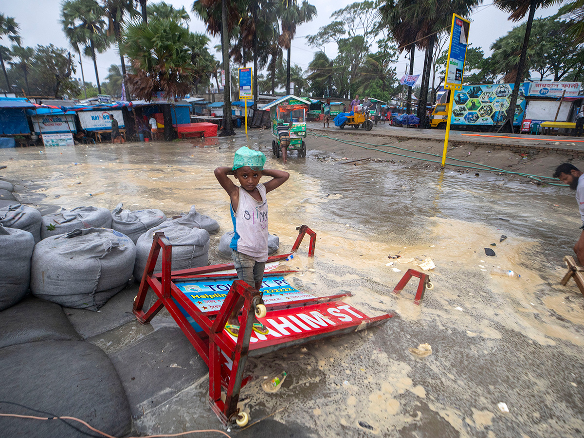 Cyclone Remal Latest Photos4