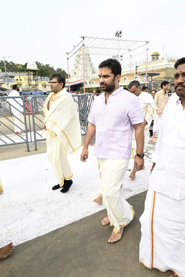 Vishwak Sen and Team Visited Tirumala Tirupati: Photos13