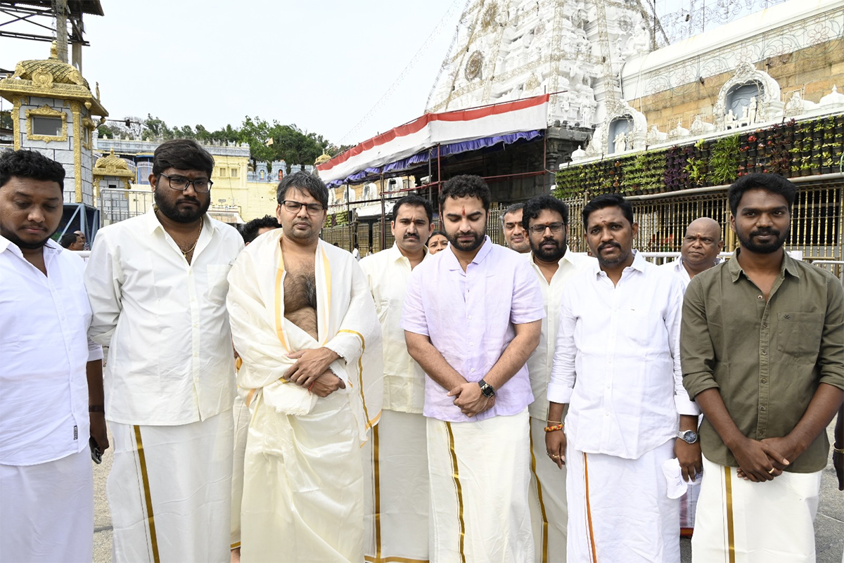 Vishwak Sen and Team Visited Tirumala Tirupati: Photos7