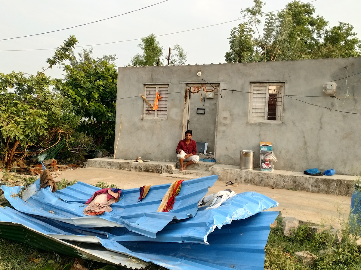 Rain and Gusty Winds In Telangana: Photos24