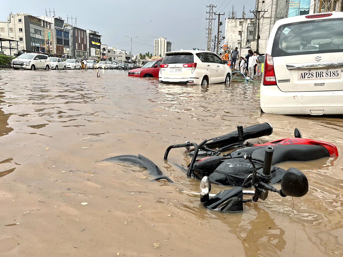 Best Photos of The Day in AP and Telangana Photo Gallery3