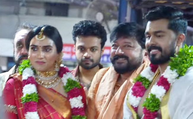 Actor Jayaram Daughter Malavika Wedding Photos2