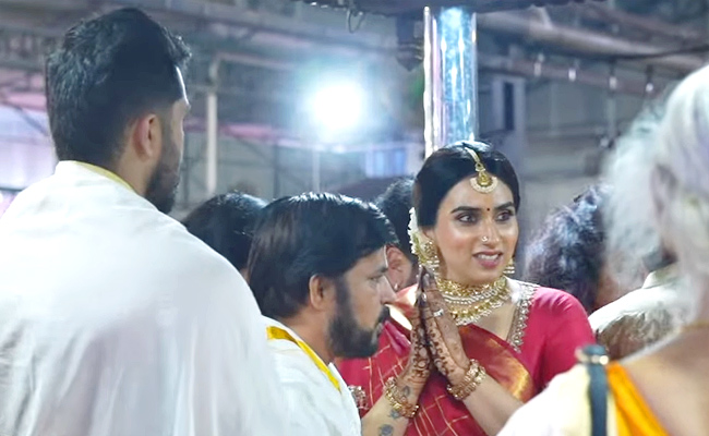 Actor Jayaram Daughter Malavika Wedding Photos7