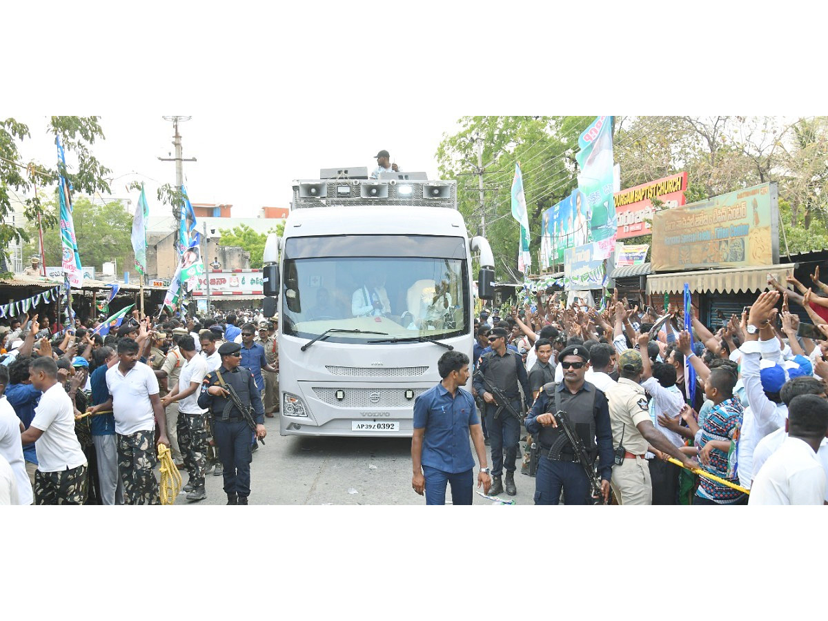 CM YS Jagan Public Meeting At Kanigiri Prakasam Dist Photos18