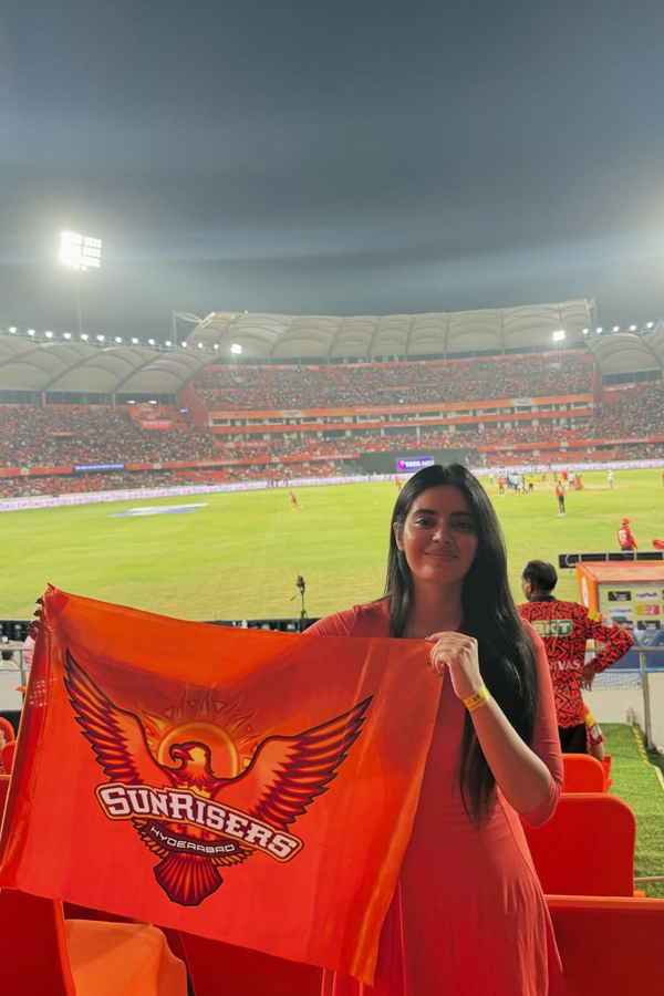 Actress Kushitha Kallapu Celebrations On IPL 2024 SRH Win Photos Viral2