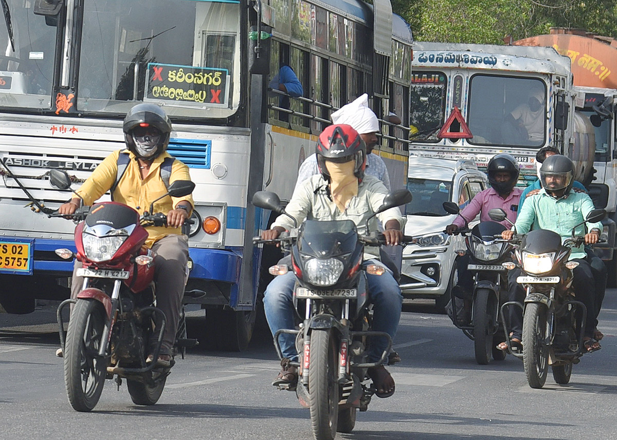 High Temperatures In Telugu States: Photos22