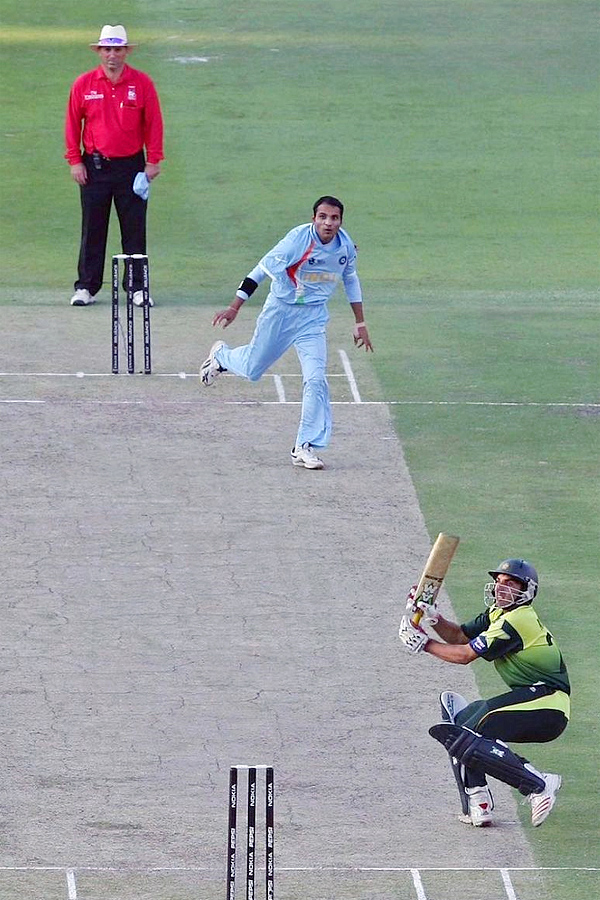 T20 World Cup 2007 Winning Cricketer Joginder Sharma Now Police Officer: See Photos10