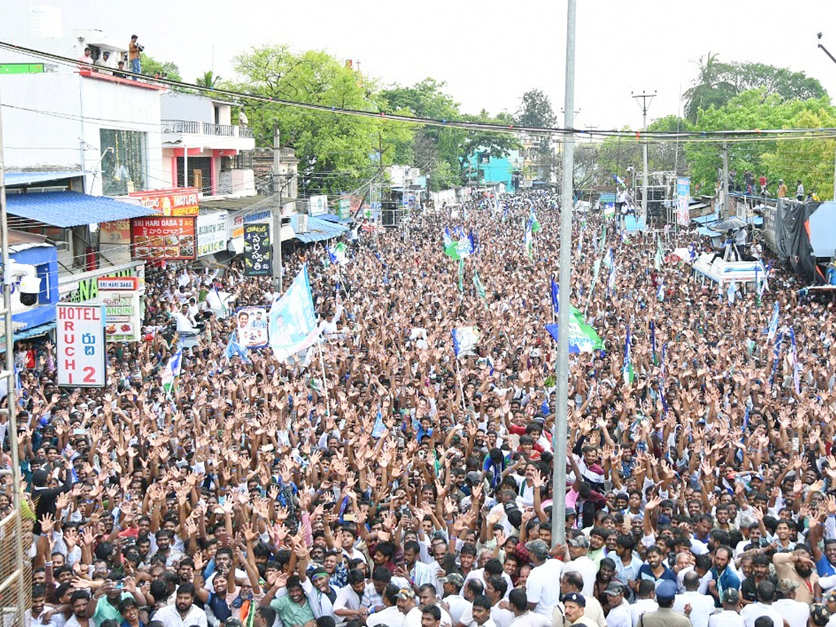 AP CM YS Jagan Public Meeting at Palamaneru Chittoor District Photos5