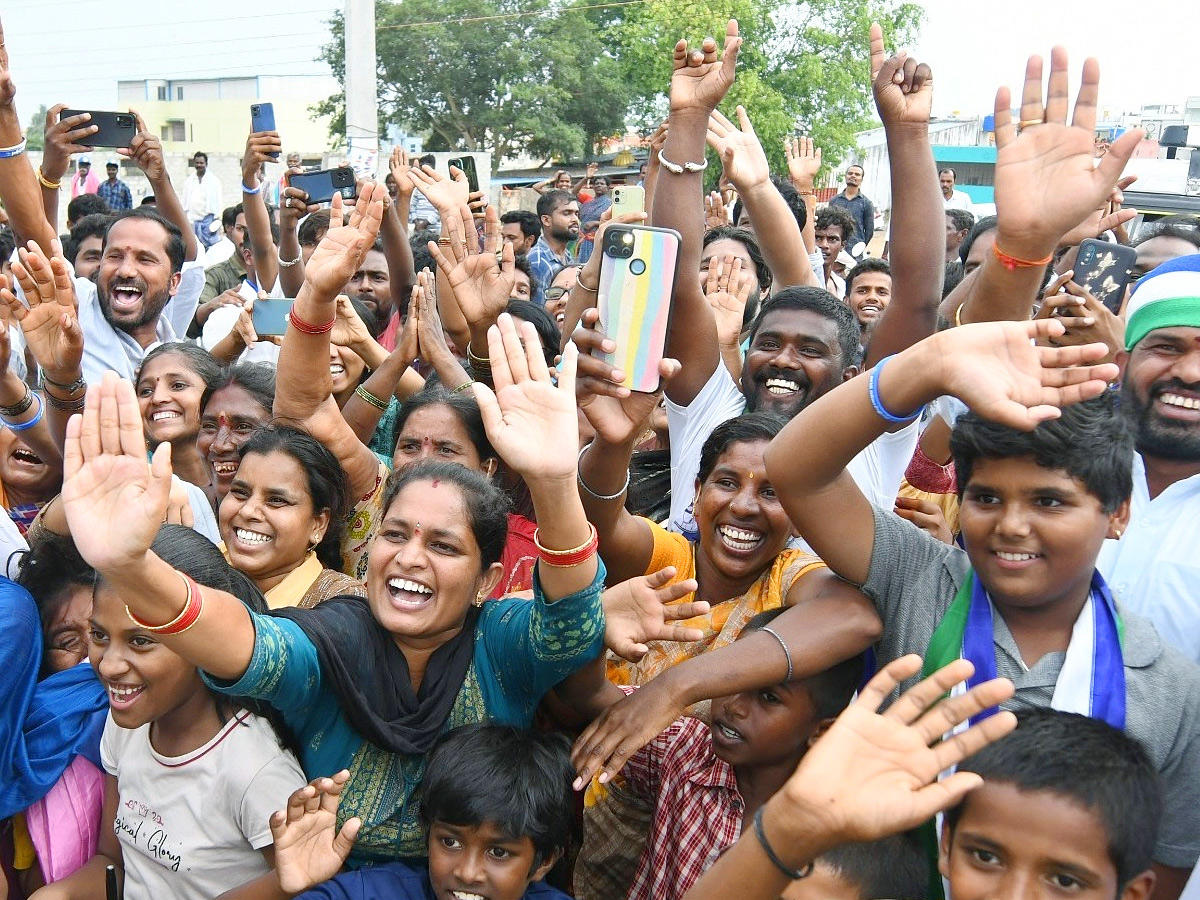 AP CM YS Jagan Public Meeting at Palamaneru Chittoor District Photos18