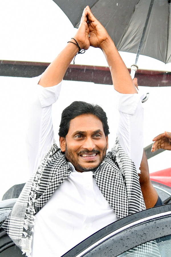 AP CM YS Jagan Public Meeting at Palamaneru Chittoor District Photos23