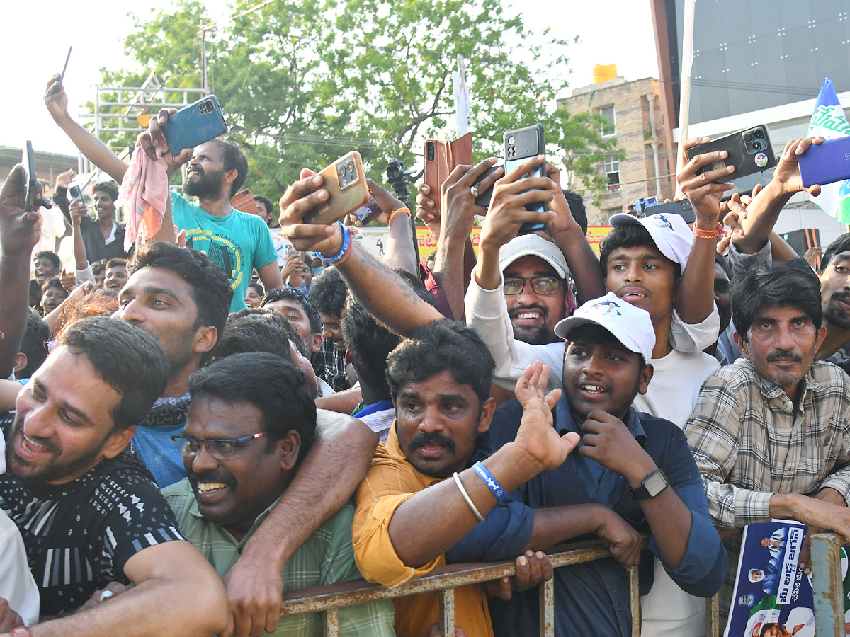 AP CM YS Jagan Public Meeting at Nellore Photos20