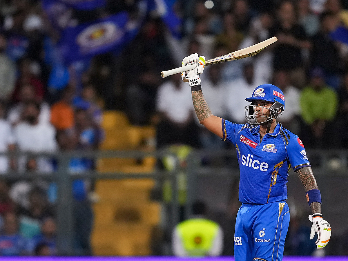 IPL 2024: Kolkata Knight Riders vs Mumbai Indians Match Photos10