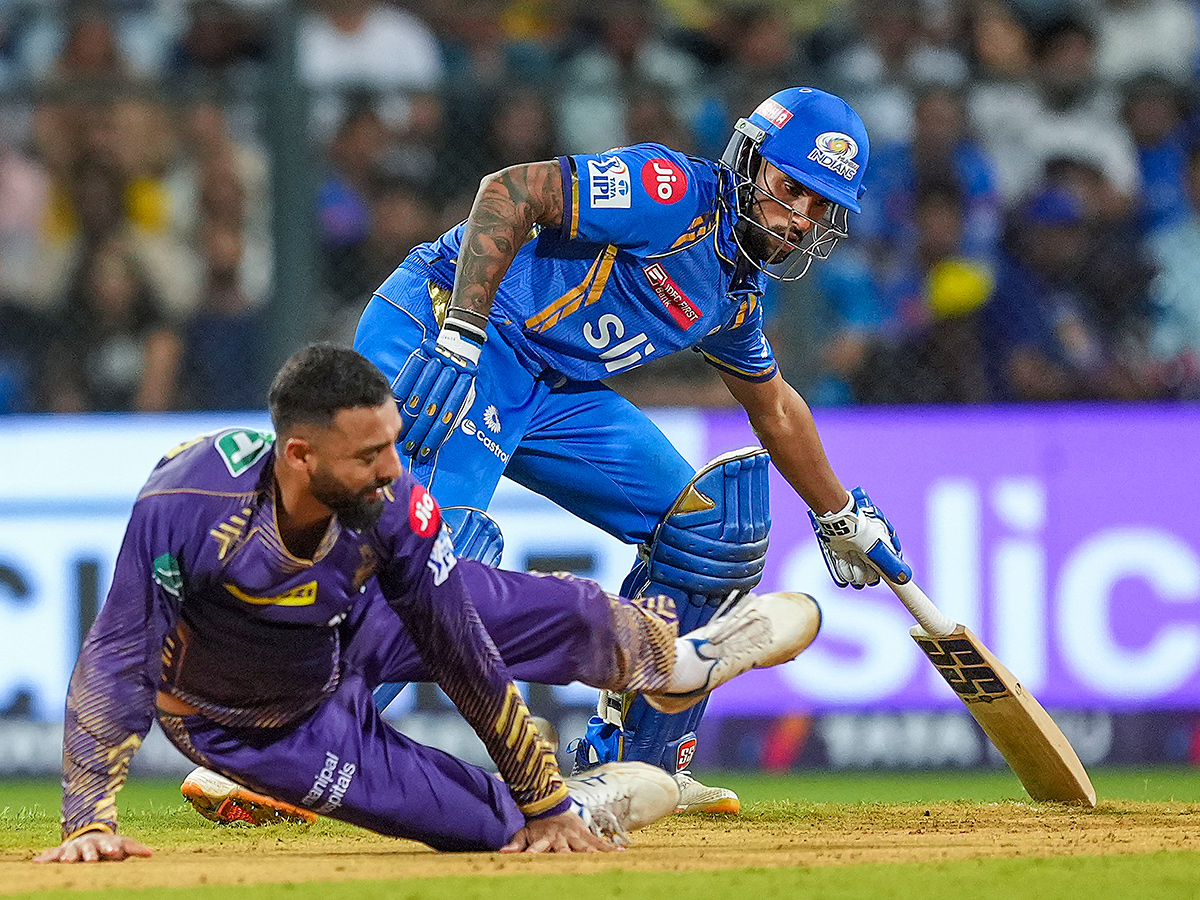 IPL 2024: Kolkata Knight Riders vs Mumbai Indians Match Photos14