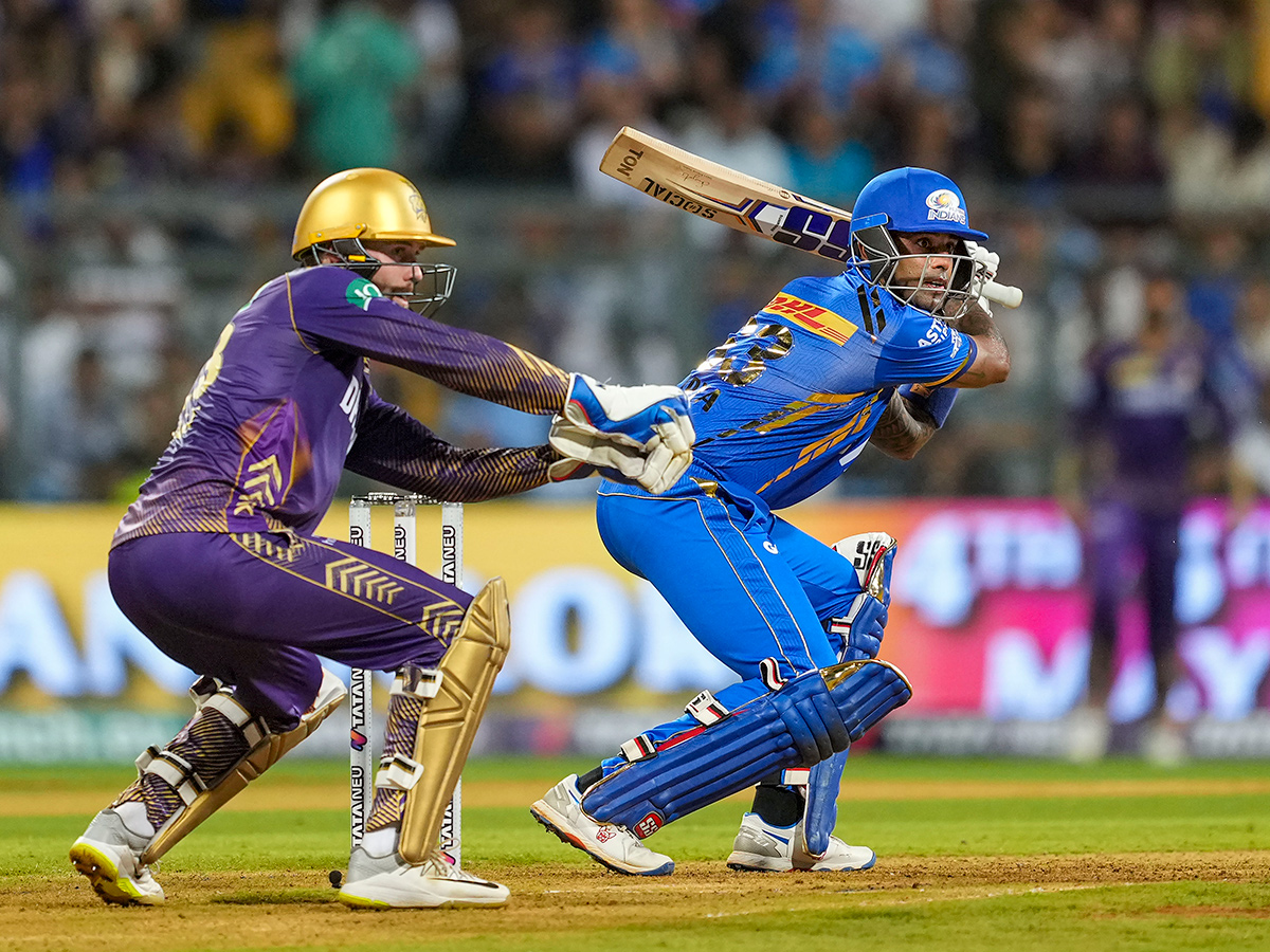 IPL 2024: Kolkata Knight Riders vs Mumbai Indians Match Photos15