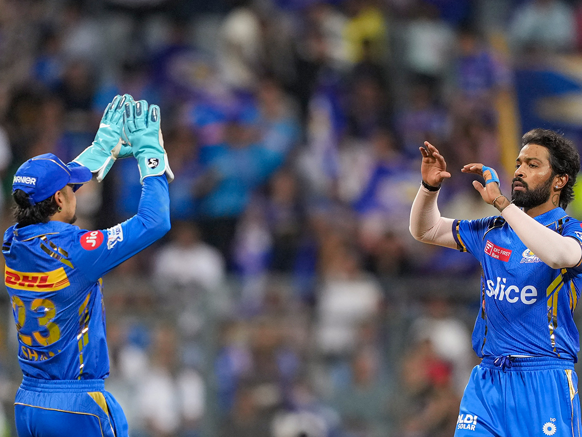 IPL 2024: Kolkata Knight Riders vs Mumbai Indians Match Photos23