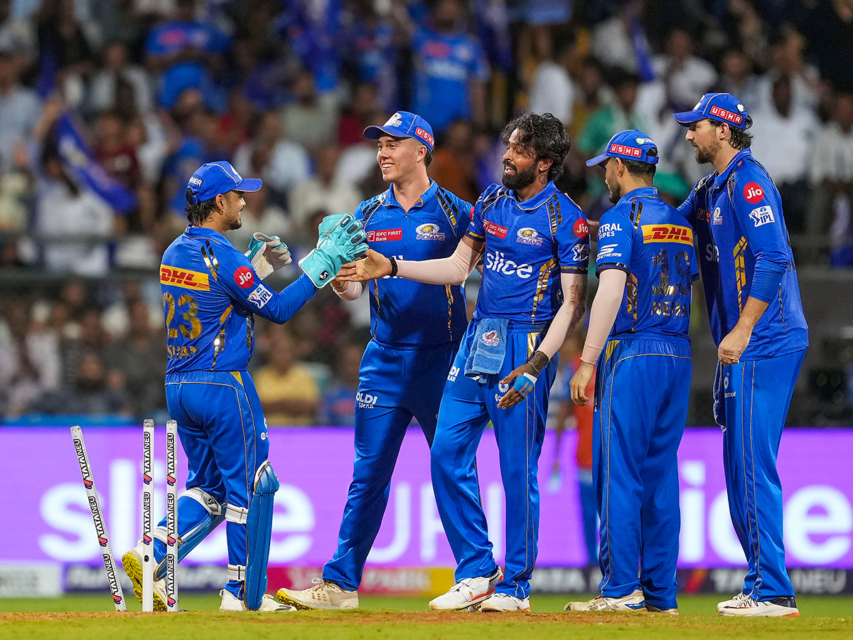 IPL 2024: Kolkata Knight Riders vs Mumbai Indians Match Photos27