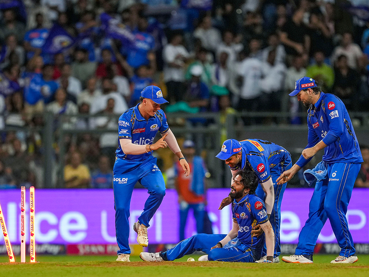 IPL 2024: Kolkata Knight Riders vs Mumbai Indians Match Photos28