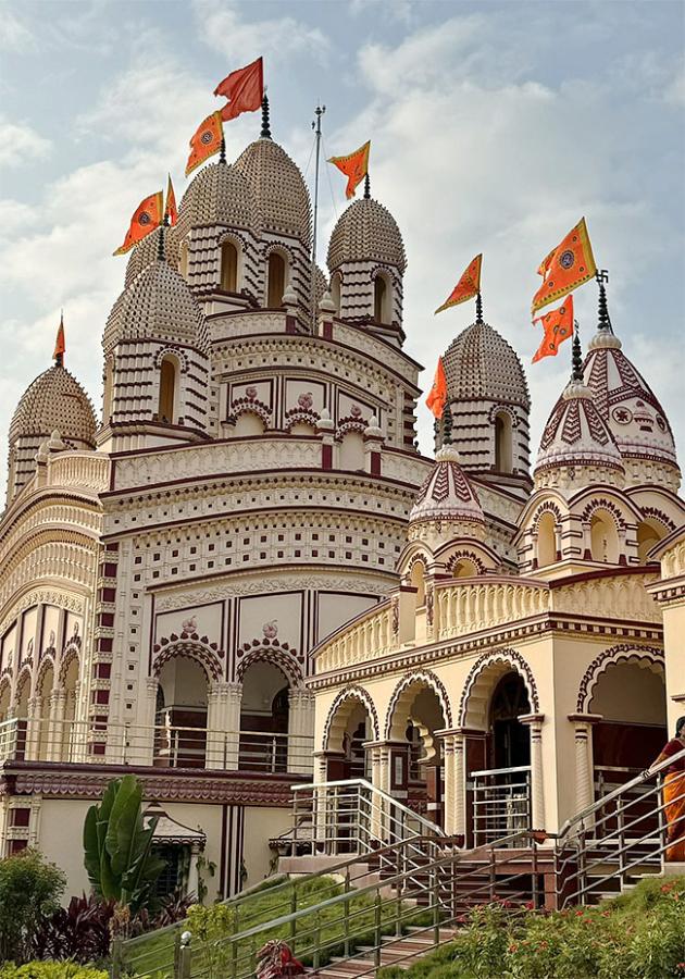 Hyderabad: Swarna Shilpi Vivekananda Kali Mandir Photos12