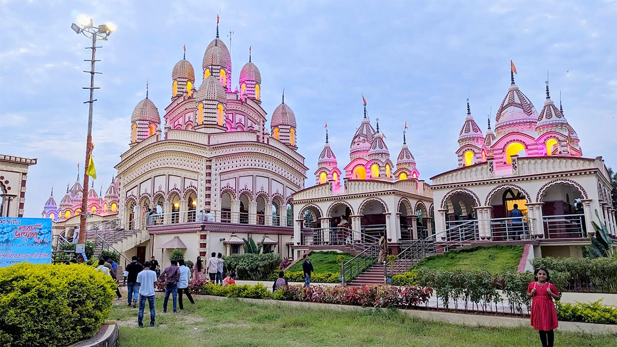 Hyderabad: Swarna Shilpi Vivekananda Kali Mandir Photos4