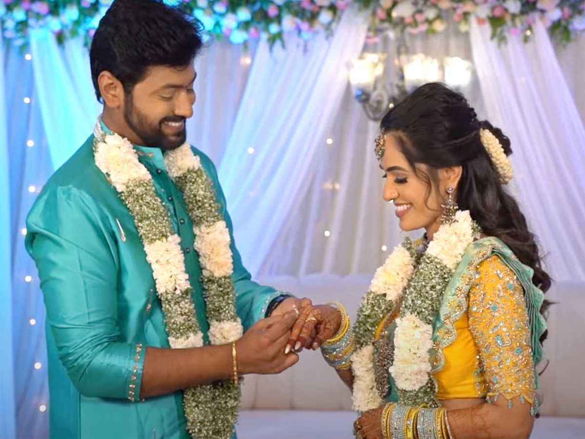 Serial Actress Shobha Shetty Engagement Photos2