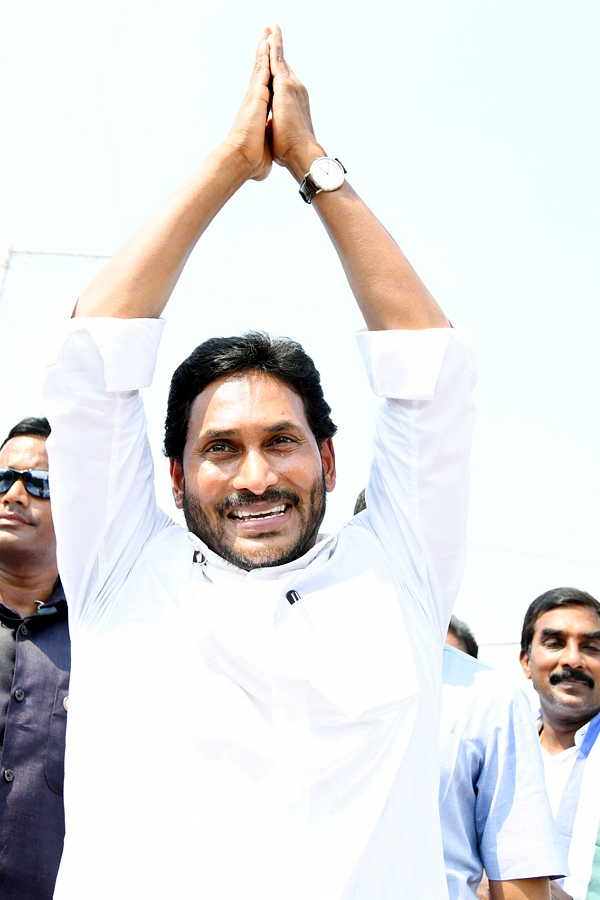 AP CM YS Jagan Public Meeting at Macherla Photos 19