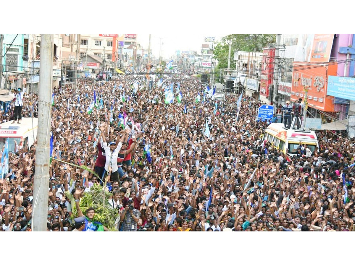 AP CM YS Jagan Public Meeting at Machilipatnam Photos2