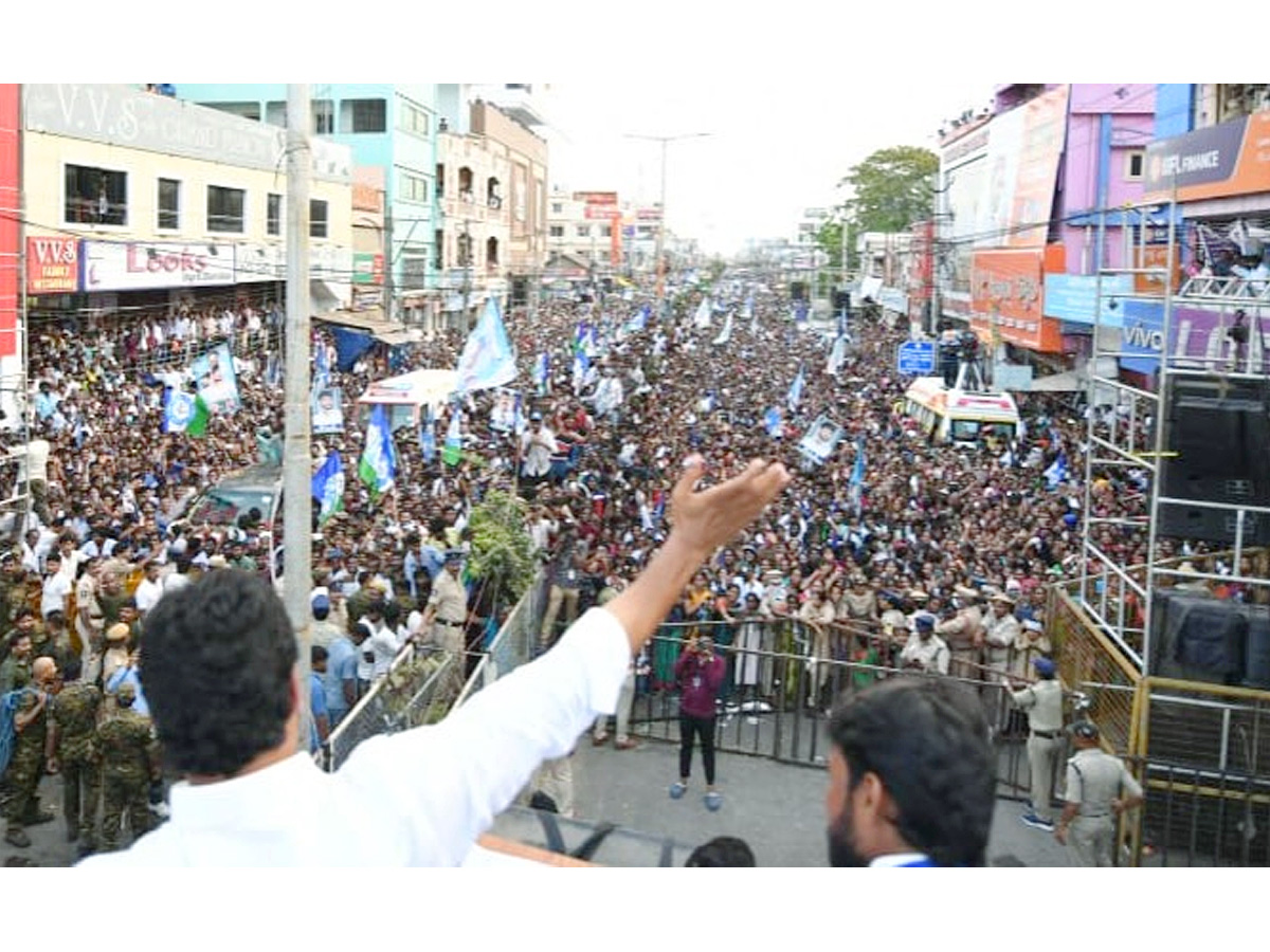 AP CM YS Jagan Public Meeting at Machilipatnam Photos4