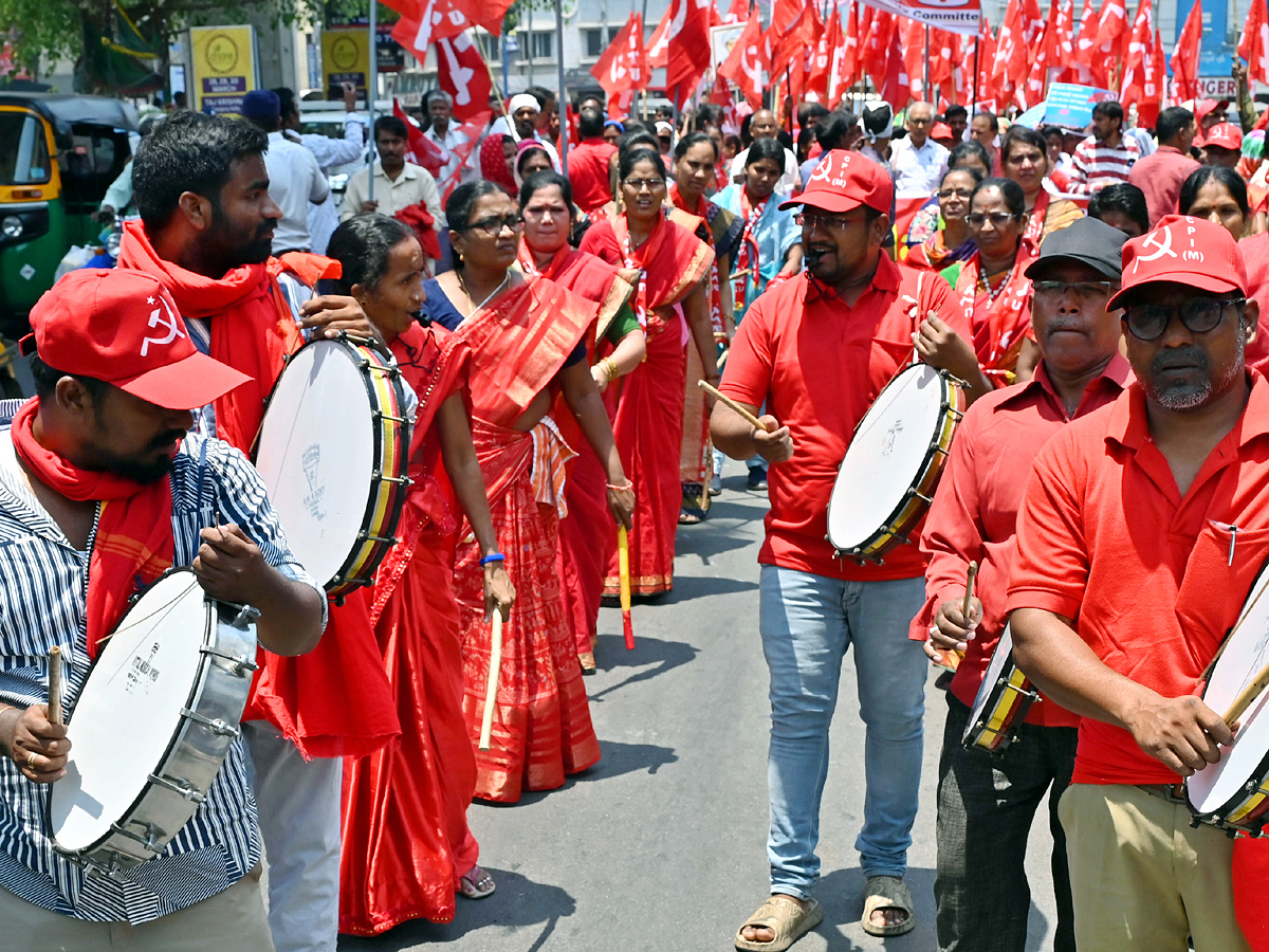 Best Photos of The Day in AP and Telangana Photo Gallery6